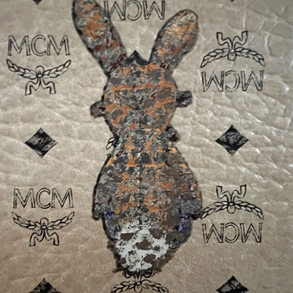 MCM Visetos Rabbit Zip Around Long Wallet Pink Interior EUC Canvas HOST PICK 🐰 - Picture 3 of 12